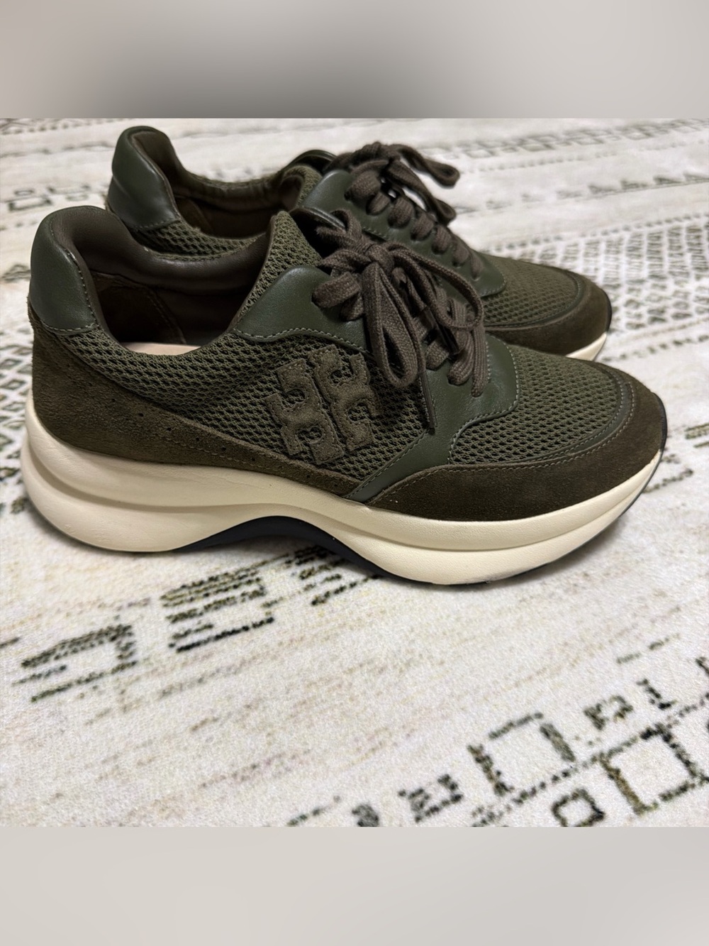 Tory Burch Good Luck Olive Green Platform Lace-Up Women's Sneakers size 7